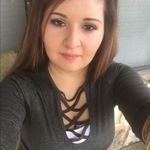 Meet your Posher, Lacey